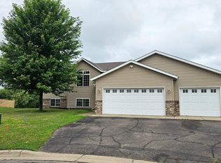 2019 Martini Dr, Sauk Rapids, MN 56379
