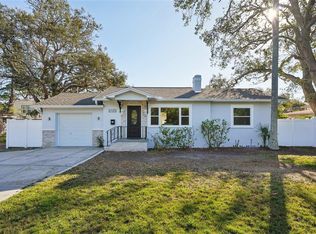 2320 E Harbor Dr S, Saint Petersburg, FL 33705