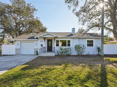 2320 E Harbor Dr S, Saint Petersburg, FL, 33705