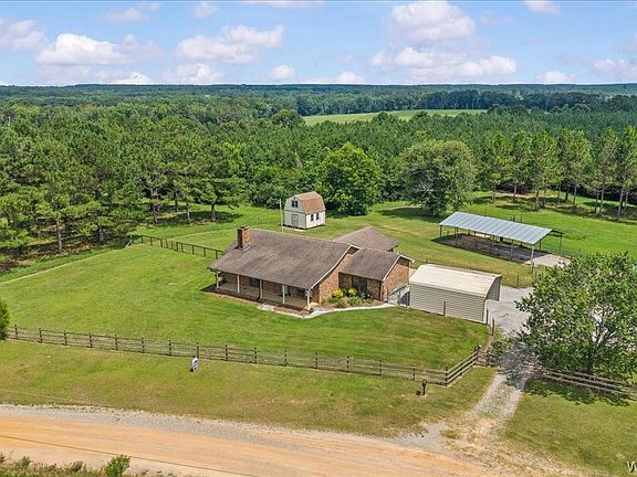 3rd image of 325 County Road 471