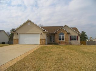 6548 Stonebrook Ln, Flushing, MI 48433