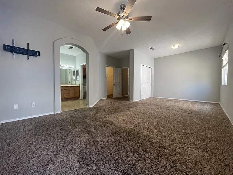 6915 Kayser Mill Rd NW — Photo 13