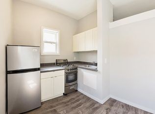 623 Federal Ave E #302, Seattle, WA 98102