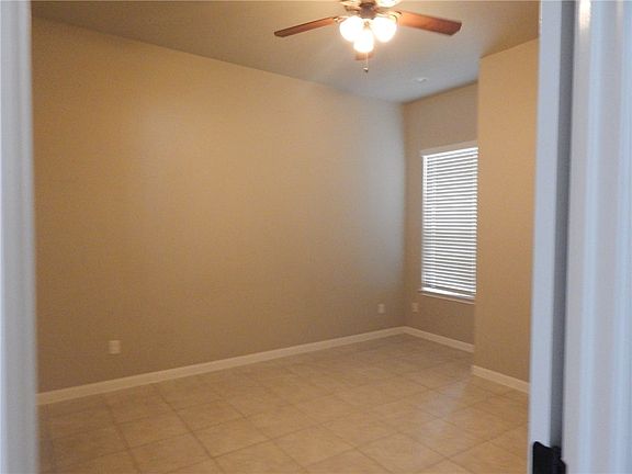 5th image of 125 S Kanaio Dr APT B