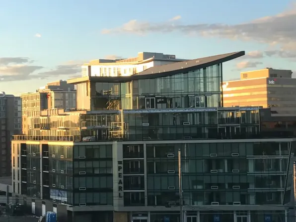 1901 Gottingen St APT 601, Halifax, NS B3J 0C6