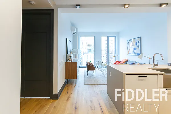 Rented by The KCI Group | media 34