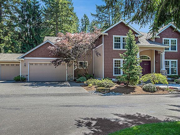 2nd image of 10304 192nd Ave NE