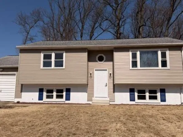 41 Thomas Jefferson Blvd, Newark, DE 19702