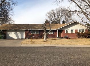 1803 Harvey Ct, Colby, KS 67701