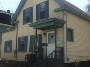 59 4th St, Lowell, MA 01850