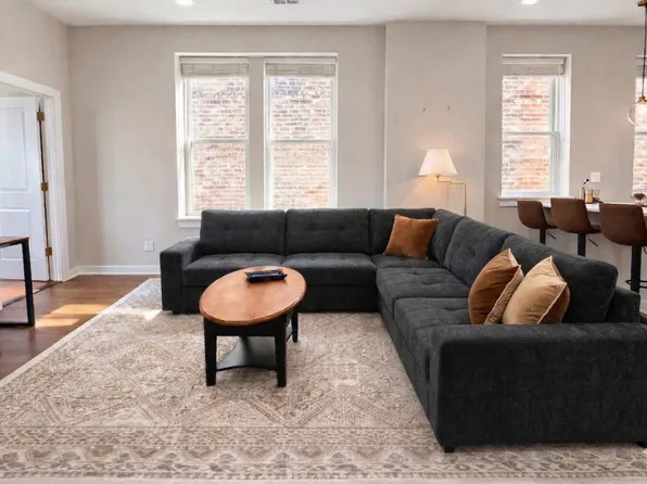 736 N Throop St, Chicago, IL