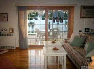 58 Massapequa Ave, Massapequa Park, NY 11762