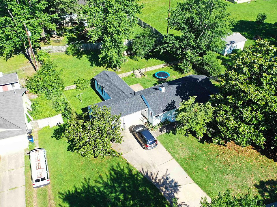1st image of 1156 South St