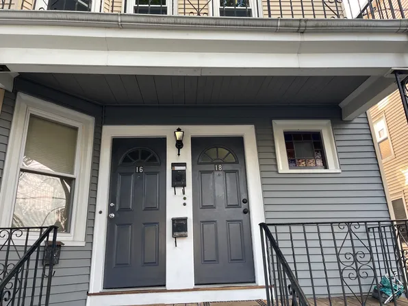 16 Valentine St #1, Cambridge, MA 02139