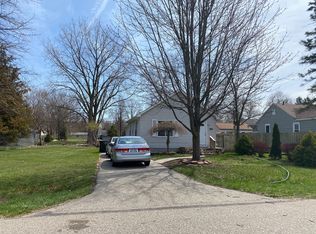 3289 Harrison Ave, Rochester Hills, MI 48307