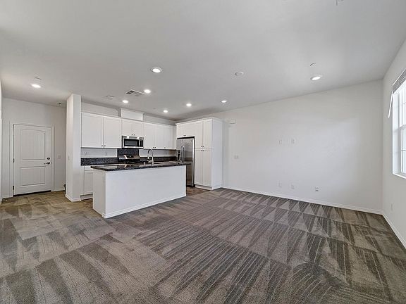2nd image of 7115 Vernazza Pl