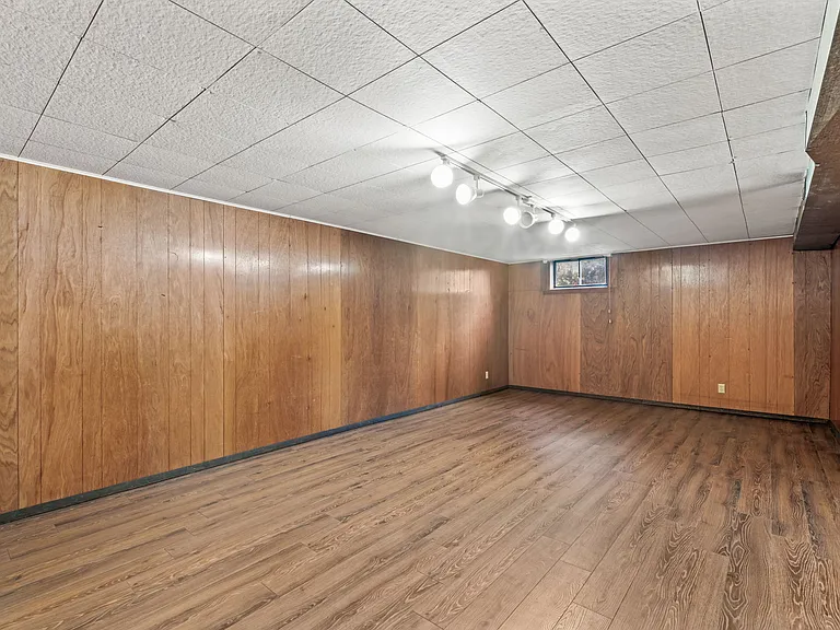 1713 Yuma St — Photo 18