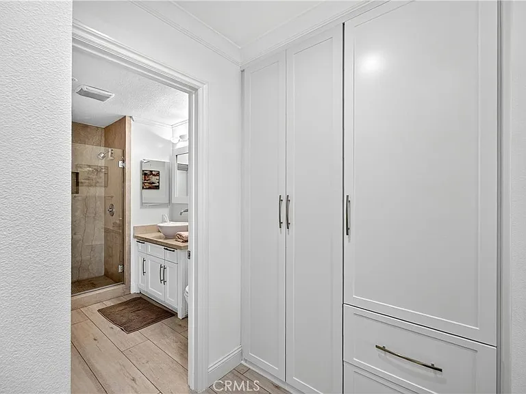 950 Cagney Ln #207 — Photo 21