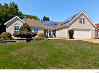 101 Snake River Dr, Dardenne Prairie, MO 63368