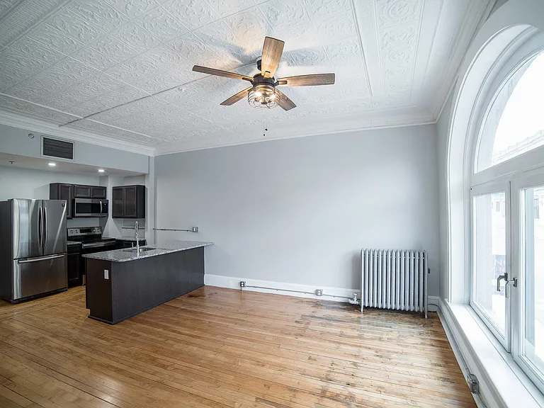 22 State St #2 — Photo 8