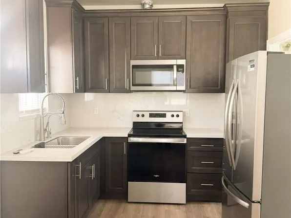 18556 Bryant, Northridge, CA 91324