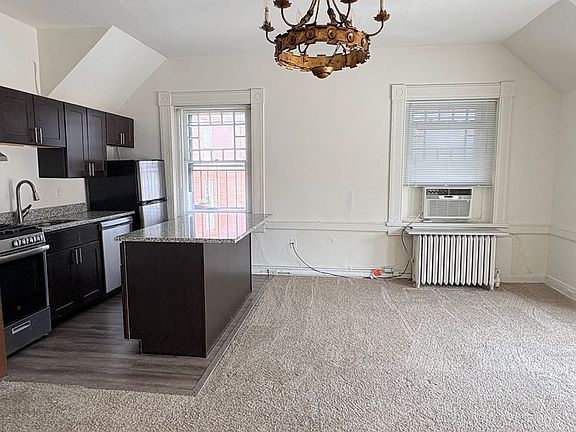 3rd image of 107 E Chase St #3F