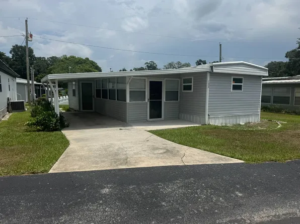 133 Oakhill Ridge Rd, Valrico, FL 33594