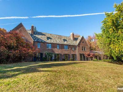 45 Oak Bend Rd, West orange, NJ, 07052