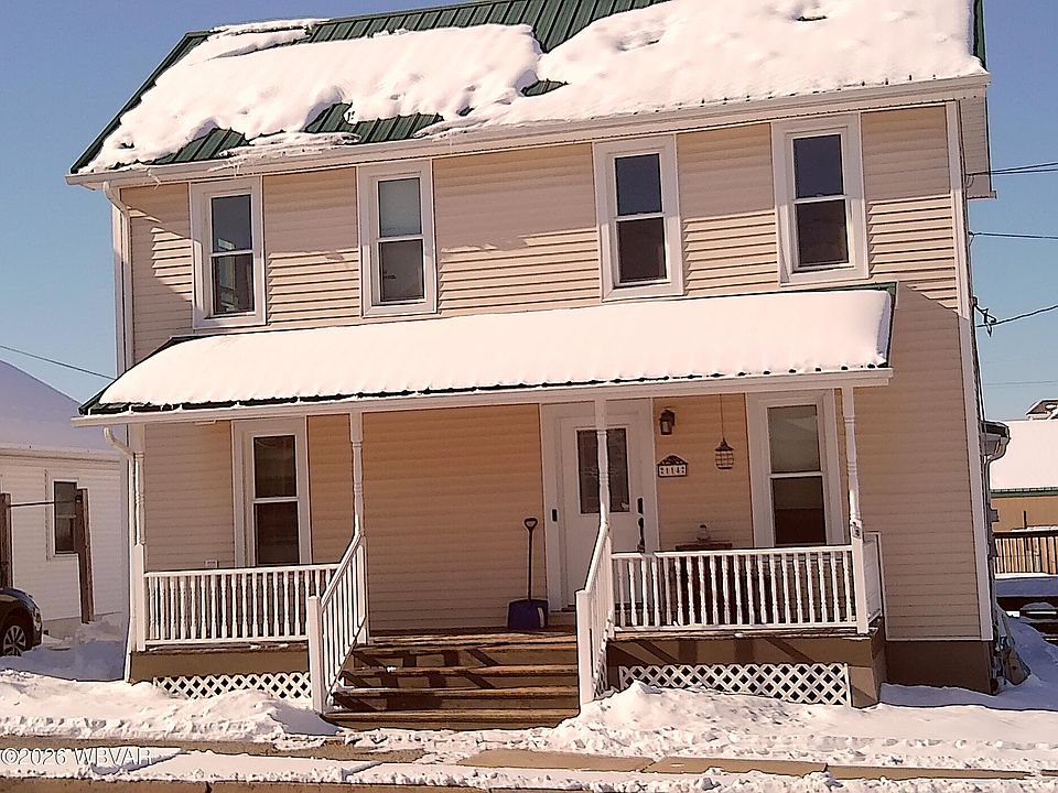 1st image of 114 Broadway St