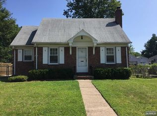 71 Wolcott Rd, Dumont, NJ 07628