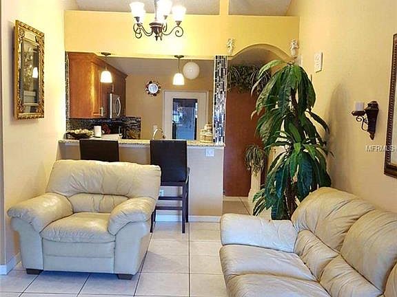 4th image of 8006 Timberlane Dr