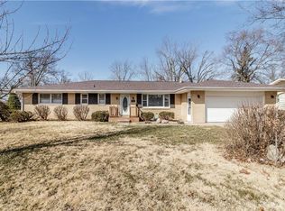 2526 5th St, Charleston, IL 61920