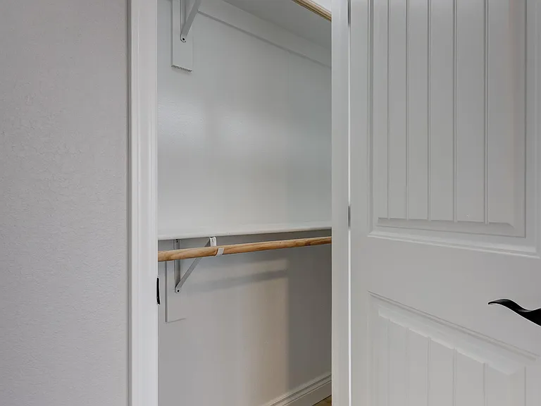 1130 Rex Ave — Photo 12