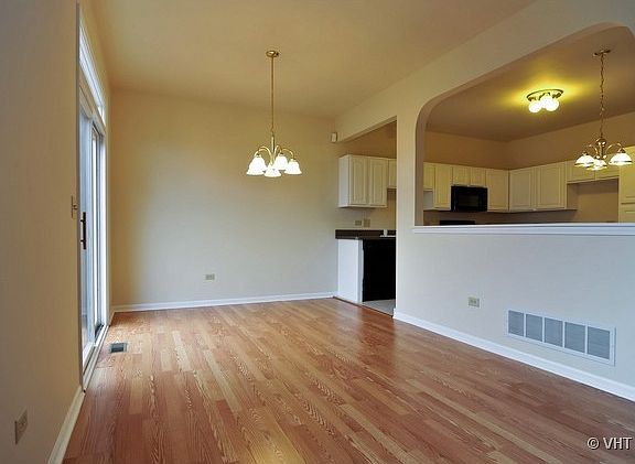 4th image of 18712 S Kestrel Ave