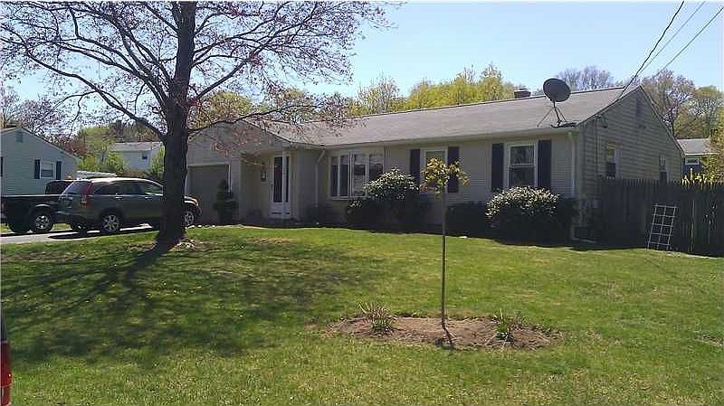 1st image of 32 Sleepy Hollow Dr