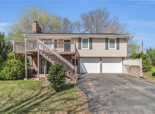 408 N Ranson Rd, Greenwood, MO 64034