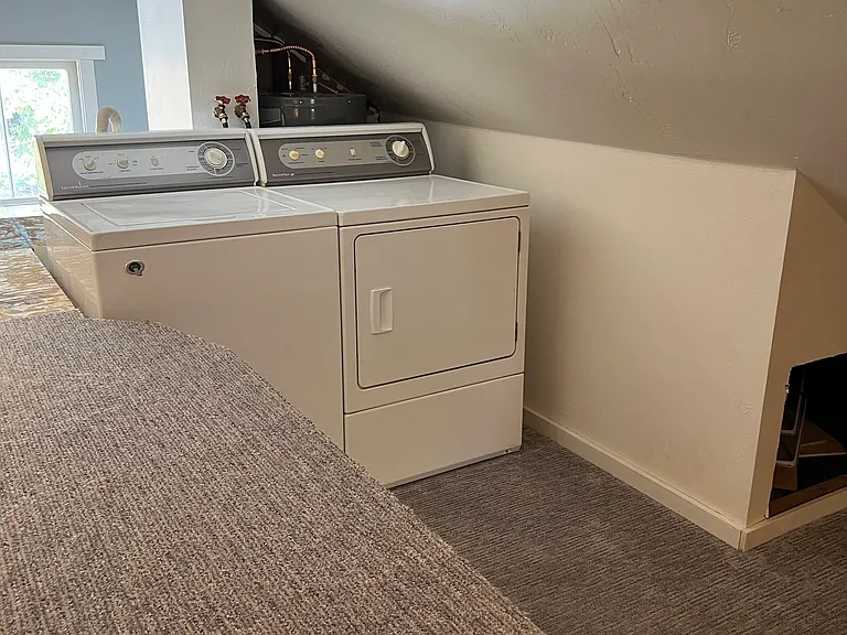 In-unit washer and dryer.