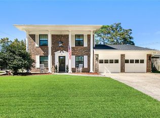 101 Chantilly Ln, Slidell, LA 70458