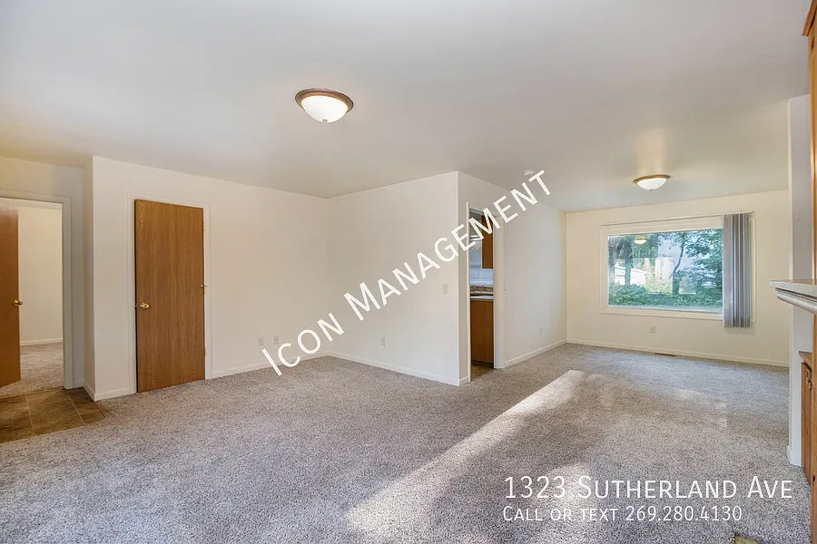 Pre-Leasing For Aug 2027 - Wmu Area House! — Photo 3