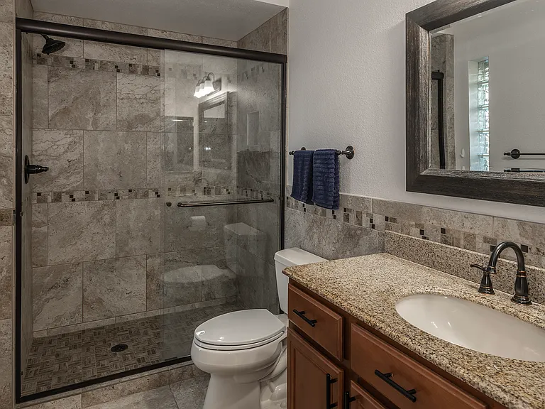 3121 E Sierra St — Photo 16