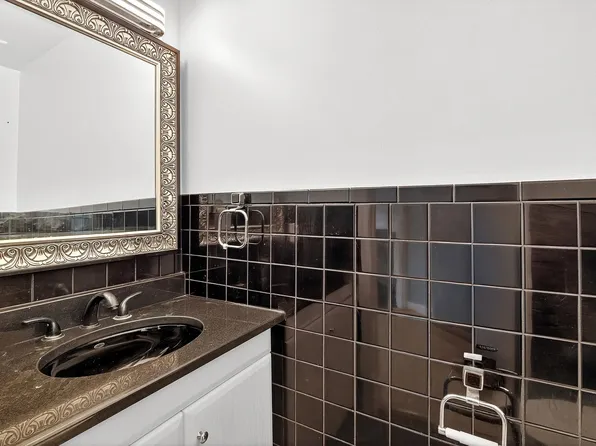 144 Cherry Street image 7 of 21