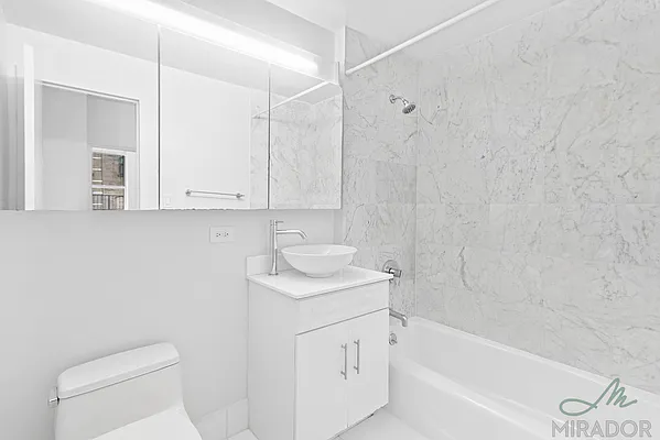 Rented by Mirador Real Estate | media 11