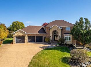 5574 Polo Rdg, Waunakee, WI 53597