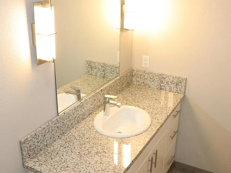 1326 Roycroft Ln #A — Photo 16