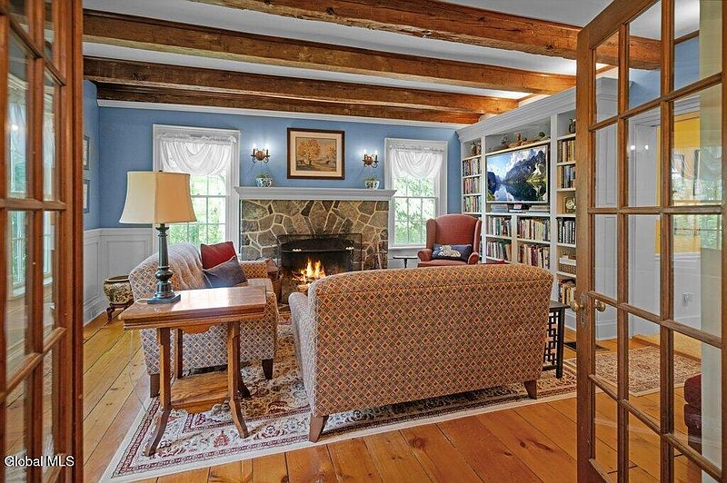 4th image of 1226 Sacandaga Road