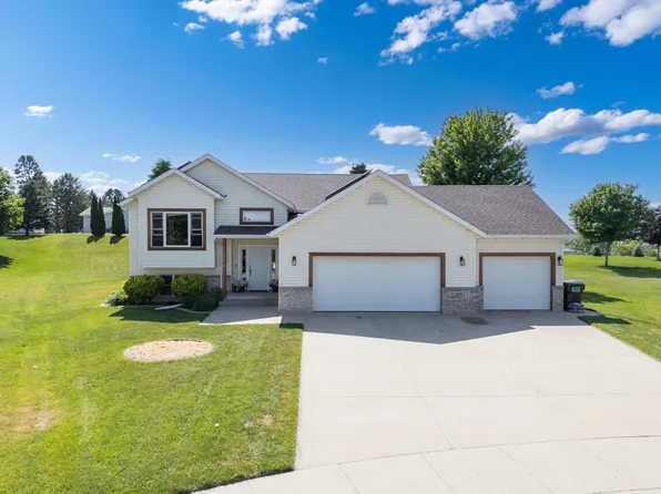 2570 Boulder Ridge Ln NW, Rochester, MN 55901