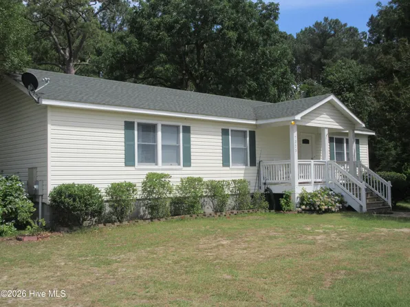 7323 Caratoke Highway, Jarvisburg, NC 27947