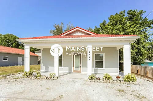 4114 Rockefeller Ave Photo 1