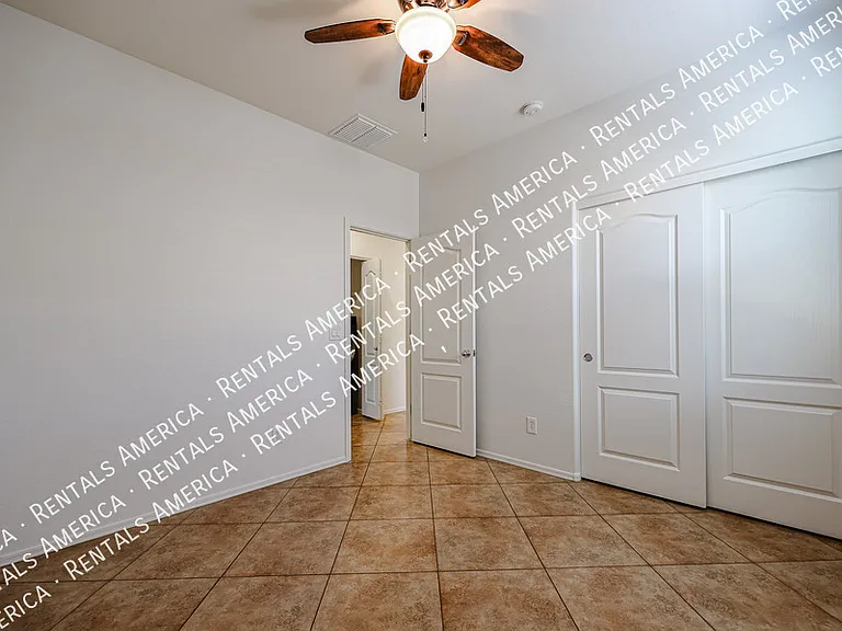 21260 E Calle Luna — Photo 12