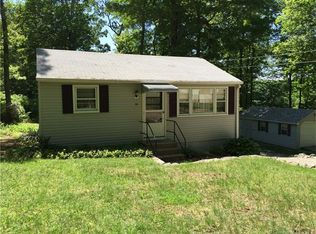 34 Kellys Cor, Lebanon, CT 06249